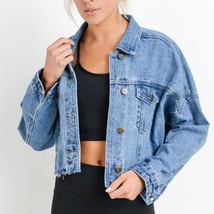 Hannah Oversized Crop Denim Jacket in Medium Wash